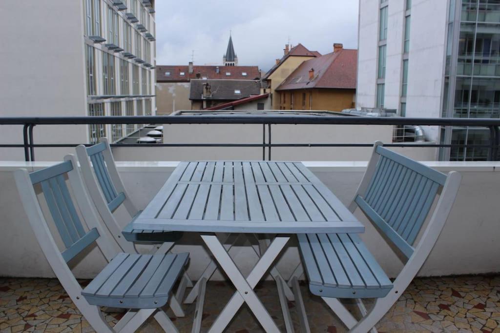 Le Jane : Centre Ville, Garage, Balcon Annecy Dış mekan fotoğraf